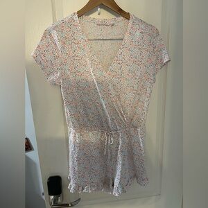 La Vie En‎ Rose Floral Wrap Pajama jumper